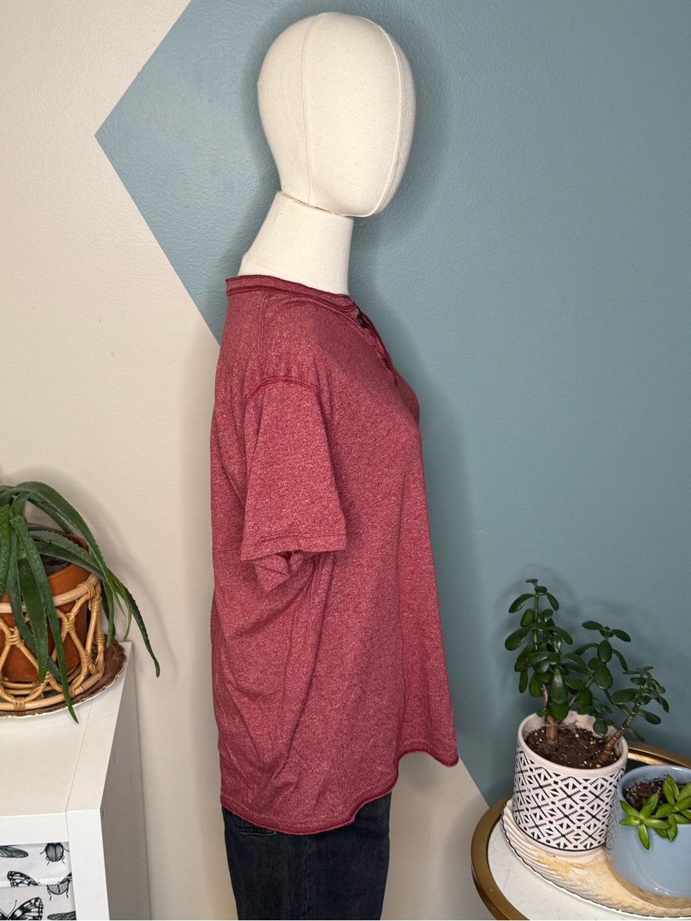 Abercrombie Classic Burgundy Henley Tee L - Picture 4 of 10